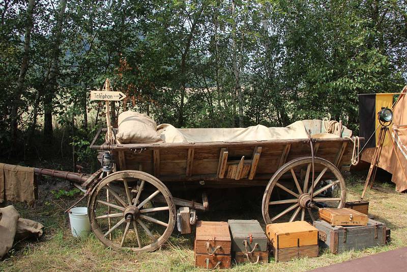 Historická bitva v Mladějově na Moravě připomněla období první světové války. Na bitevním poli se utkali vojáci ruské a rakouské armády.