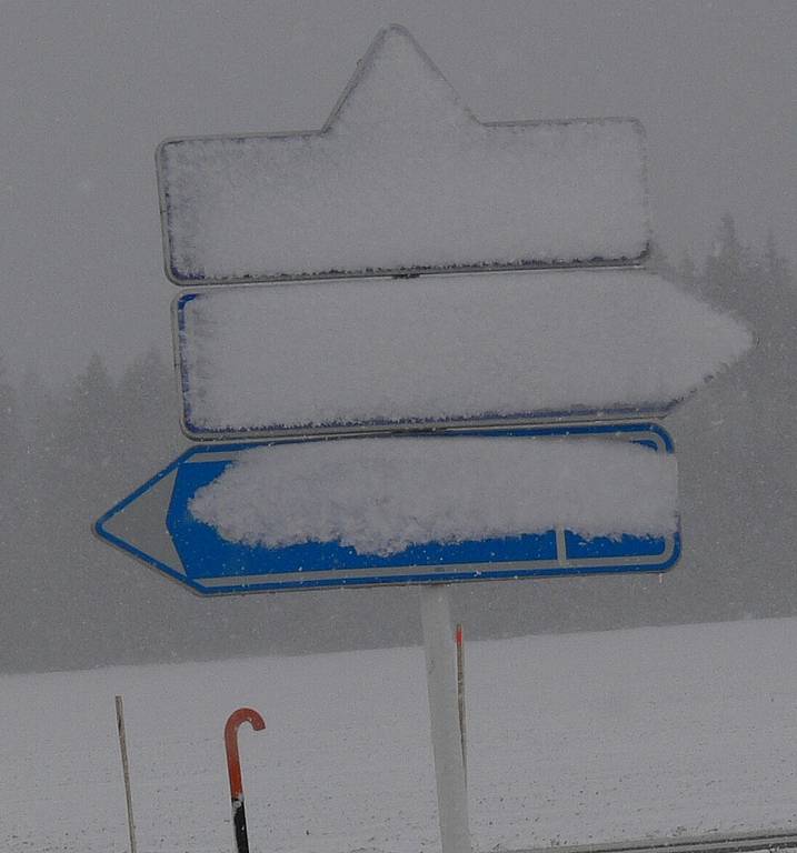 Sníh se nevyhnul ani Litomyšlsku. Takhle vypadala cesta z Litomyšle na Poličku.