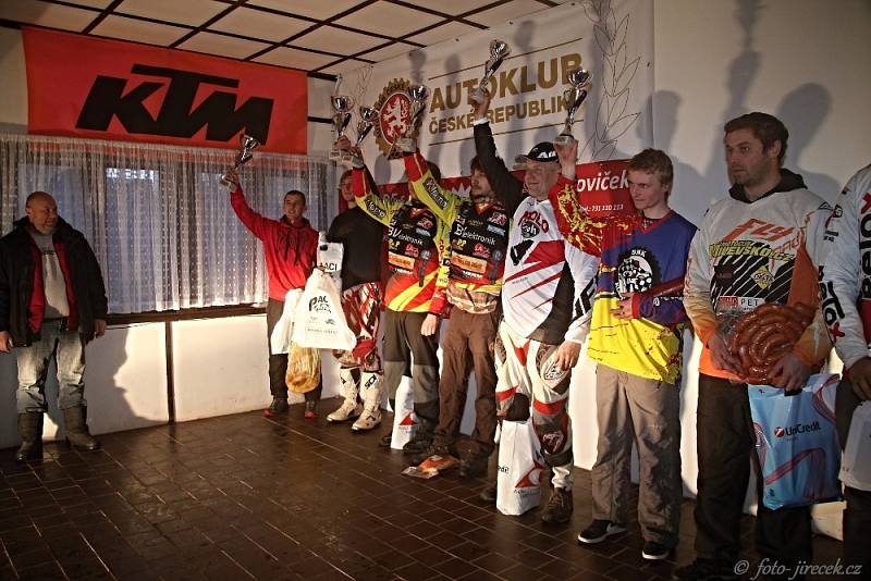 Tečka za vydařeným seriálem Orion Shiva KTM Cup 2017.