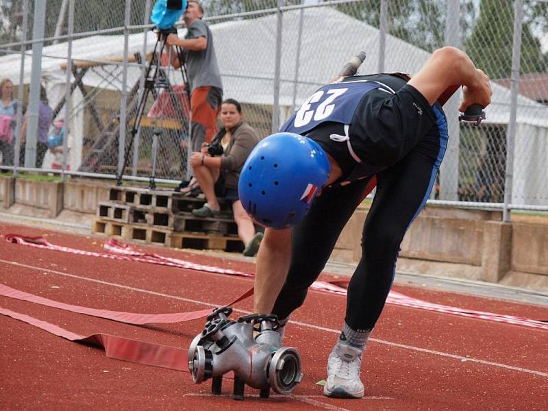 Největší a nejdůležitější sportovní akcí roku v požárním sportu byl první srpnovou sobotu v Kamenci závod Českého poháru Velkopopovického kozla mužů a žen v běhu na sto metrů s překážkami. 