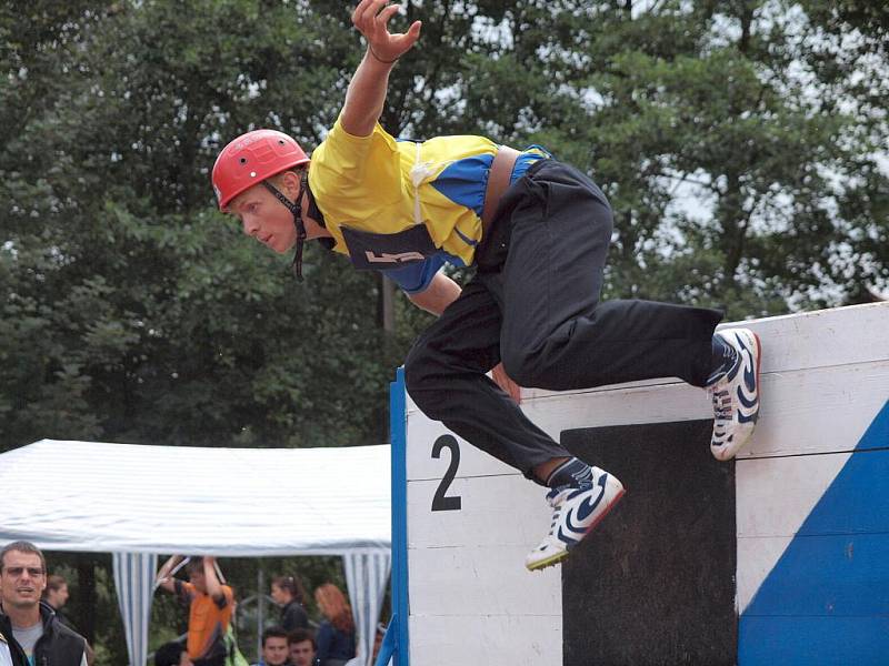 Největší a nejdůležitější sportovní akcí roku v požárním sportu byl první srpnovou sobotu v Kamenci závod Českého poháru Velkopopovického kozla mužů a žen v běhu na sto metrů s překážkami. 