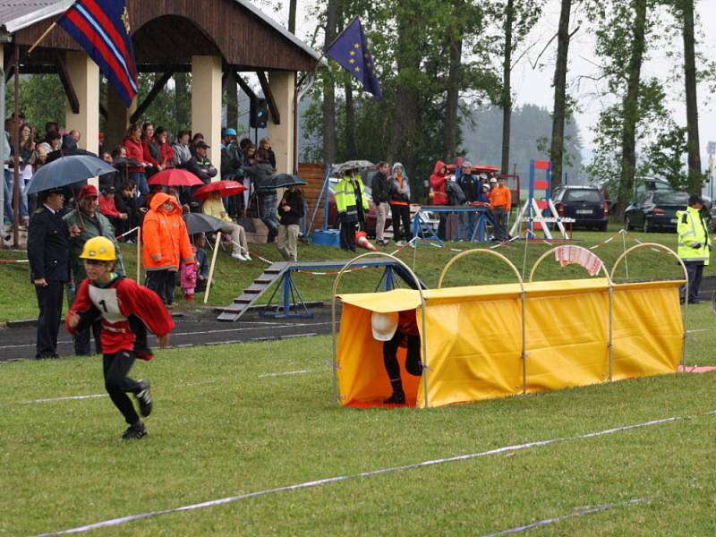 Letošní krajská soutěž mladých hasičů Plamen 2012 se o víkendu uskutečnila ve Vítějevsi.