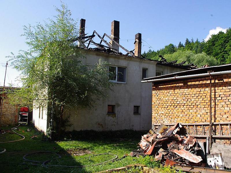 Požár domu v Březové nad Svitavou.