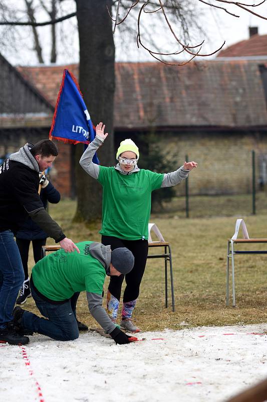 Jubilejní 60. Hry bez katastru se odehrály v Suché Lhotě na Svitavsku. Zúčastnilo se jich 16 týmů.