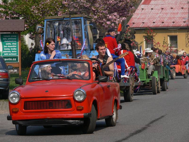 První máj jako recese.