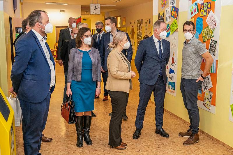 Ministr školství Petr Gazdík navštívil v pondělí Svitavy.