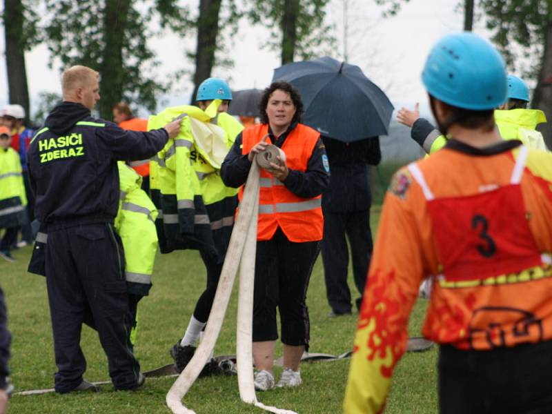 Krajské  kolo soutěže mladých hasičů se konalo  v sobotu ve sportovním areálu ve Vítějevsi. 