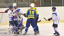Litomyšlští hokejisté našli teprve ve třetím čtvrtfinále ztracenou střeleckou pohodu a Skuteč to odskákala krutými dvanácti obdrženými brankami. 