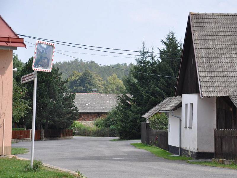 V Širokém Dole se v pátek odehrála čtyřnásobná vražda. 