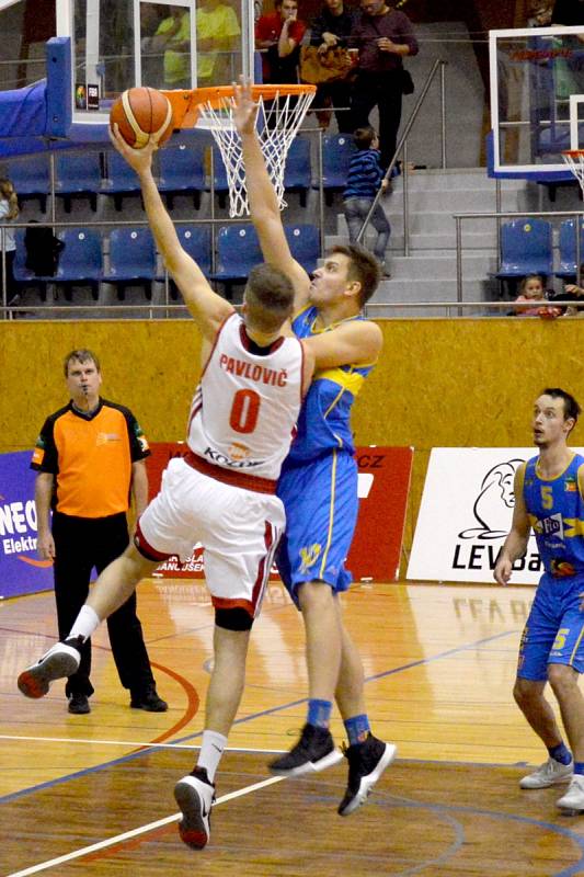 Otazníky prvního poločasu vystřídaly po přestávce vykřičníky. Tuři si s posledním celkem Kooperativa NBL poradili.