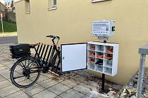 Moravská Třebová má nové stanice pro dobíjení elektrokol.