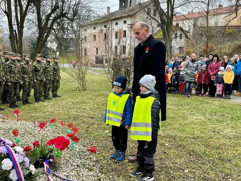 V Moravské Třebové uctili památku válečných veteránů.