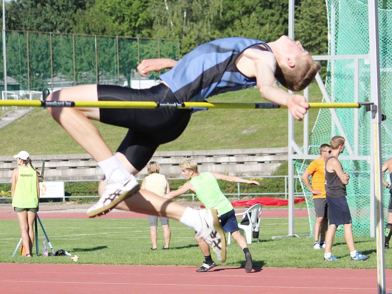 V běžeckých i technických disciplínách nabídla atletika v Litomyšli atraktivní podívanou.