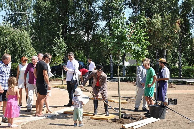 VESNICÍ ROKU 2013 se stal v Pardubickém kraji Dolní Újezd. 