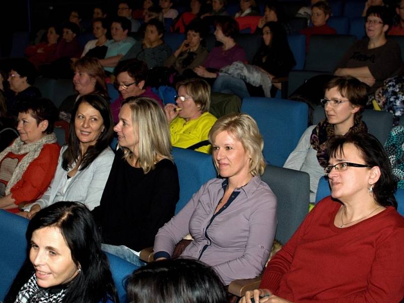 Zajímavá témata lákají do Svitav na konferenci  pravidelně desítky sestřiček.