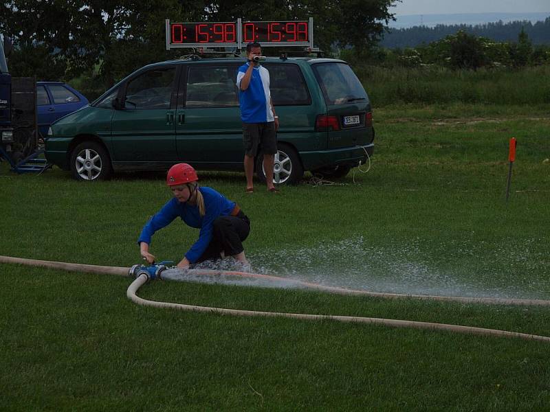 Svitavská liga 2011 v požárním útoku začala v Lubné.