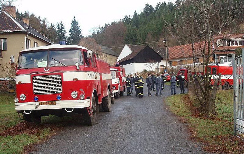 Hasičské cvičení v Bělé nad Svitavou.