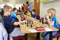 V Poličce se sešli nejlepší mladí šachisté z Pardubického kraje. Čtyři z nich si domů odvezli medaile nejcennější.
