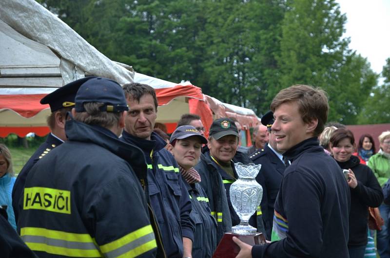 Závodili rybáři, hasiči i hráči pétanque