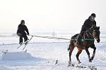 V Janově si dali dostaveníčko vyznavači horseskijöringu.