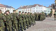 Studenti vojenské školy v Moravské Třebové mají za sebou první dny v kanadách a maskáčích. Ještě nikdo z prváků studium nevzdal.