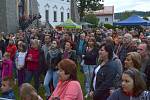 Benefiční koncert jehož součástí byl křest bílé klokanice. Symbolu Zimních olympijských her dětí a mládeže v Pardubickém kraji.