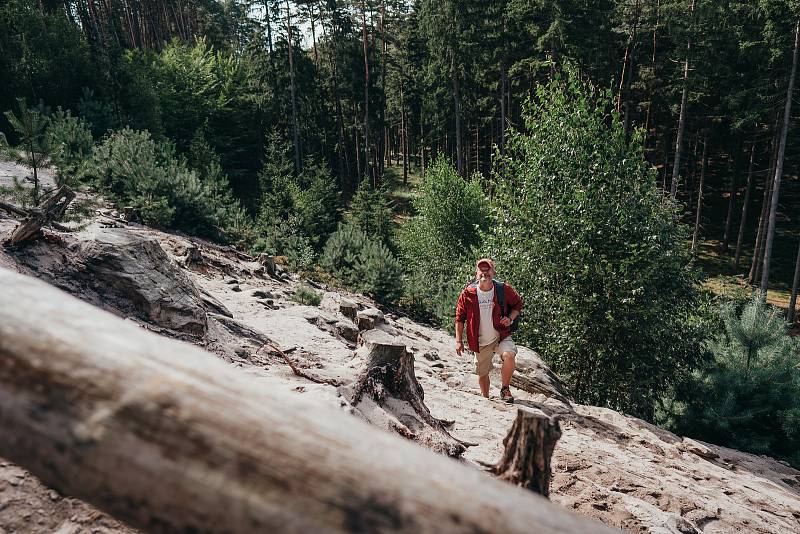 Aleš Háma projel Pardubický kraj a natočil v regionu svůj pořád V karavanu po Česku. Foto: Pavel Šíma (Česká televize)