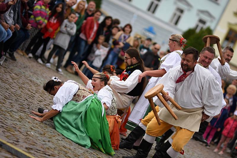 Lidé v Moravské Třebové si užili v sobotu Slamák 2021, tedy dožínkové a pivní slavnosti.