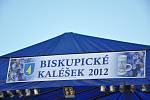 Biskupické kaléšek 2012 - festival dobré pálenky. K němu patří už jedenáct let závod historických velocipedů.