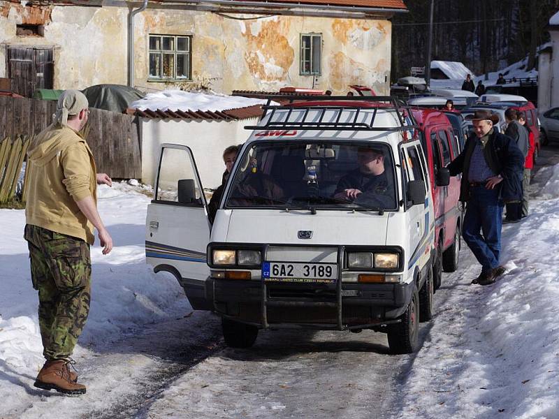 Majitelé vozidel Subaru Libero se sešli na Svojanově.