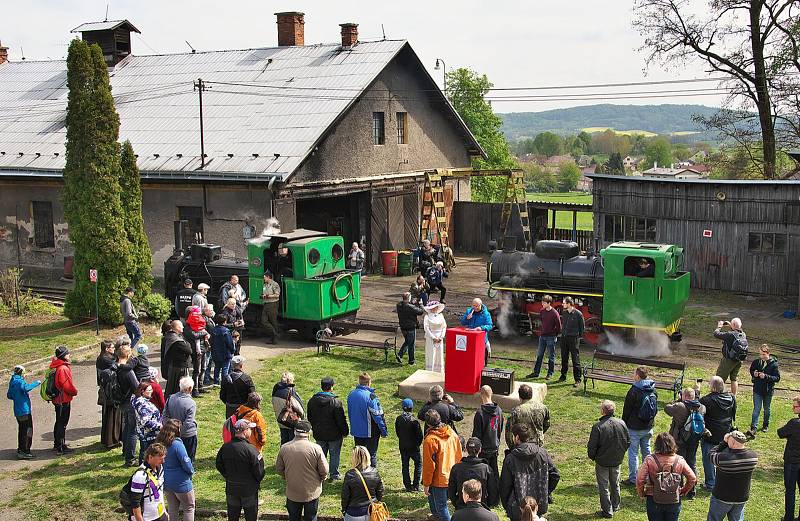 Sezonu na mladějovské úzkokolejce zahájily dvě parní lokomotivy