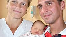 LEA KUCÁKOVÁ. Holčička se narodila v Litomyšli 19. srpna v 8.47 hodin. Vážila 3,1 kilogramu a měřila půl metru. Bydlet bude s rodiči ve Vysokém Mýtě. 