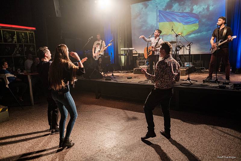 Koncert pro Ukrajinu v Litomyšl vynesl desítky tisíc korun.