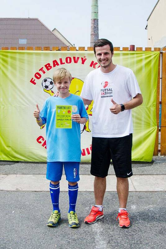 Aktivity na kempu se neomezovaly pouze na fotbal a sport. Dobrá nálada ze všech účastníků jenom sršela.