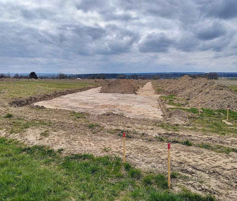 Na budoucím úseku dálnice D35 Janov - Opatovec probíhá v současné době záchranný archeologický výzkum.