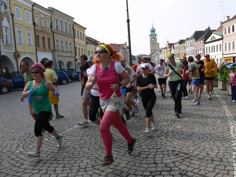 Tradiční běh Marathon/off v Litomyšli.