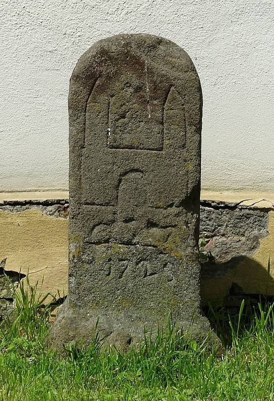 Hraniční kámen uložený v Muzeu ve Svitavách.