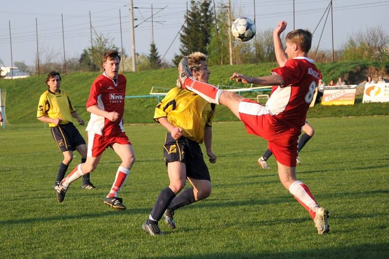 Derby Svitav B - Morašice příliš diváky nenadchlo.