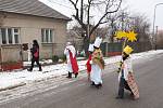 Malí koledníci vyrazili v Bystrém na Tříkrálovou sbírku.