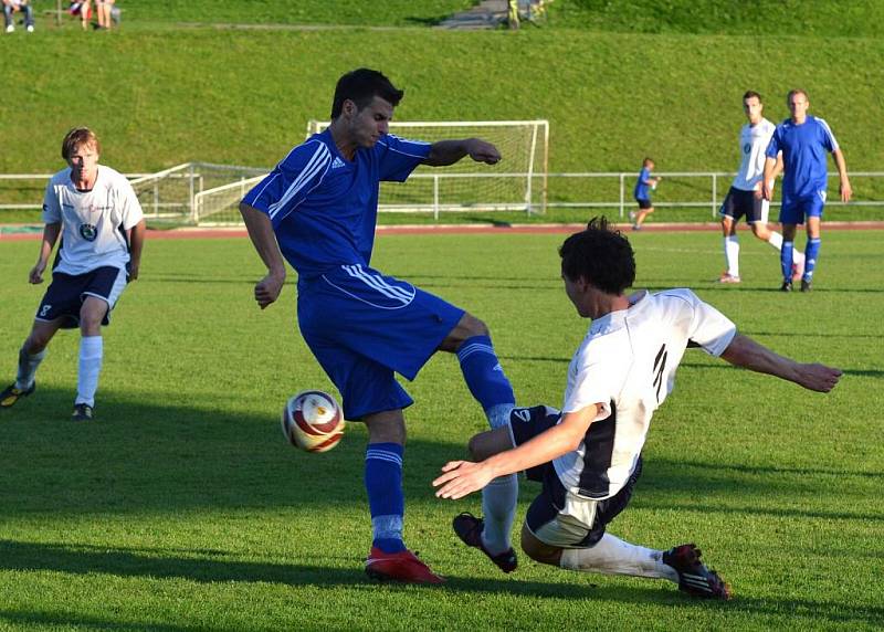 Zlepšenou formu Svitav, kterou prokazují v posledních kolech, těžce odnesli ve víkendovém derby hráči Litomyšle.   