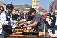 Gastrofestival v Litomyšli přilákal tisíce lidí nejen na českou klasiku, ale i na brouky a žabí stehýnka.