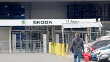 Škoda Auto poté, co prakticky zastavila výrobu, říjen 2021.