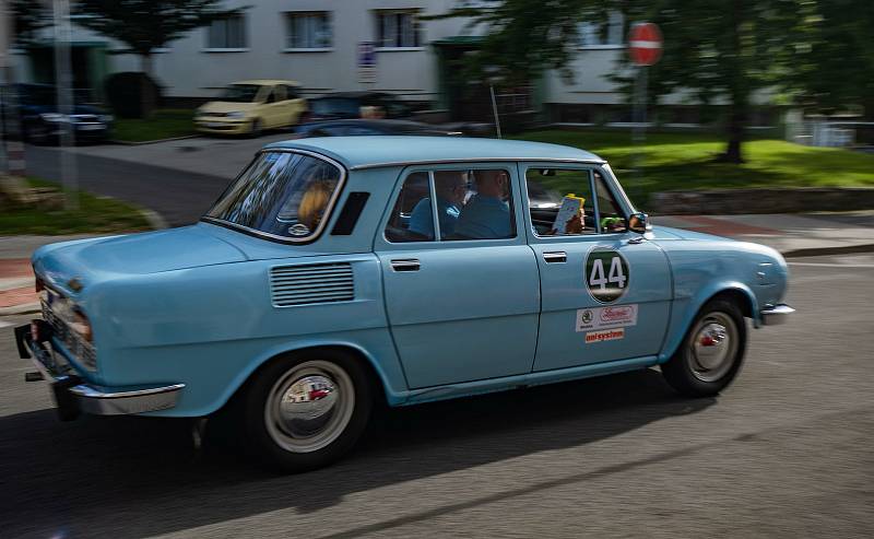 Ze stratu Oldtimer Bohemia Rally 2020.