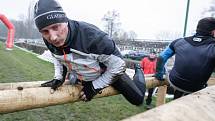 Extrémní překážkový závod Taxis Gladiator Race na pardubickém dostihovém závodišti.