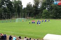 Fotbalisté Pěčic otočili parádními góly okresní derby v Bakově.