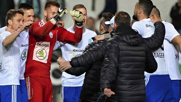 TAKTO fotbalisté Boleslavi v úterý slavili postup do semifinále MOL Cupu. Vydrží jim dobrá nálada také po utkání na Dukle?