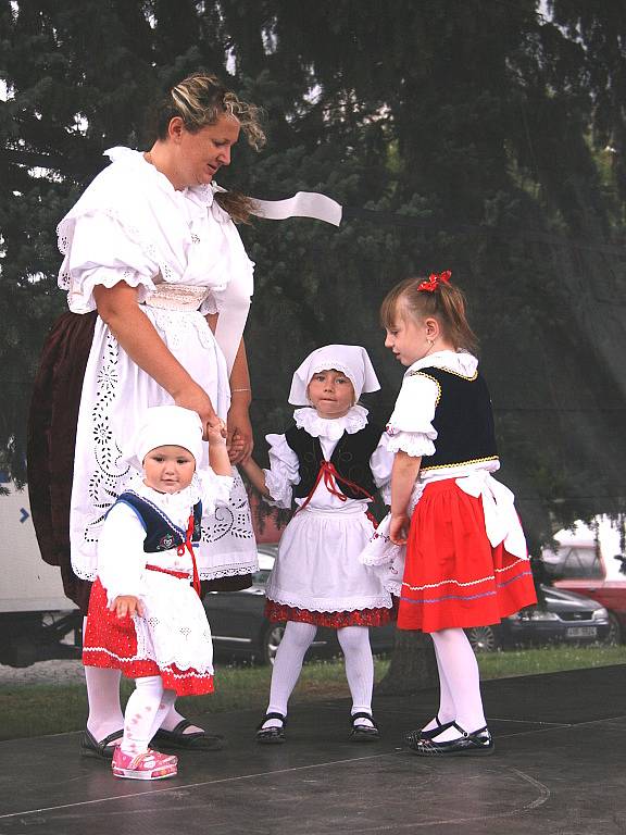 Pojizerský folklórní festival v Bakově