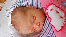 Ella se narodila 20. listopadu mamince Daniele a tatínkovi Petrovi z Úhelnice. Vážila 3,23 kg a měřila 49 cm. 