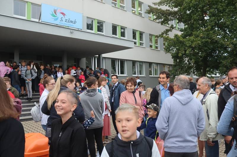Ze zahájení školního roku 2020/2021 na 5. základní škole v Mladé Boleslavi.