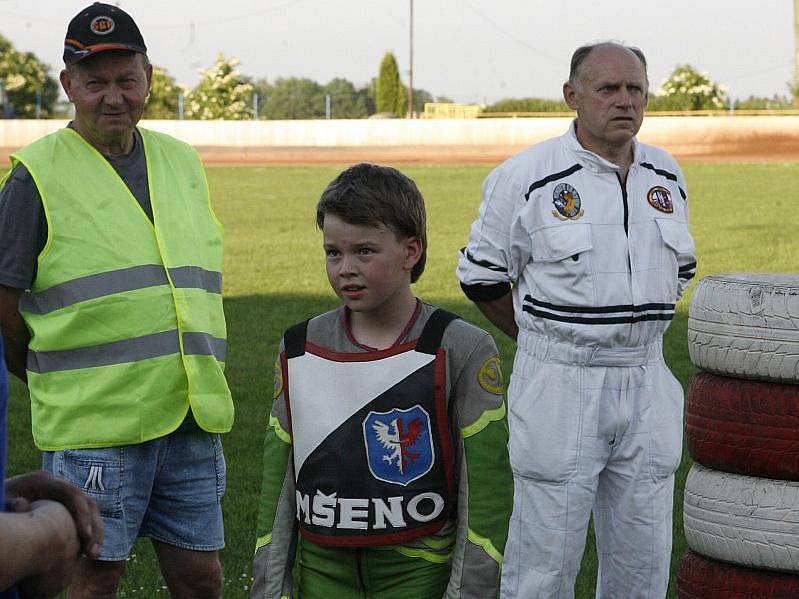 Extraliga družstev na ploché dráze: Grepl Mšeno - Olymp Praha